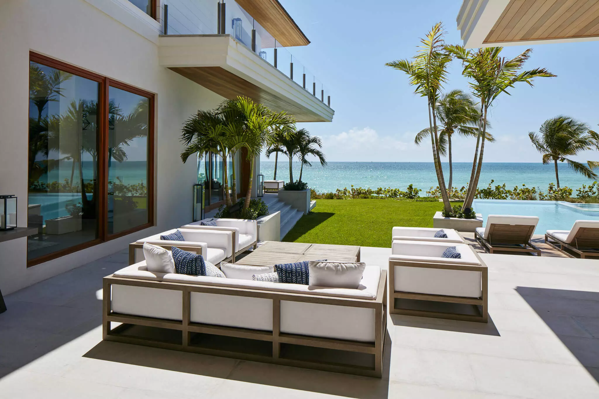 Resale Properties at Albany Live in The Bahamas